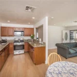 52637900306aa8e5446190437f80e12e-cc_ft_768