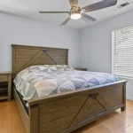 c10cd8e950c64cb7b8e0f4f2c5c28eda-cc_ft_384